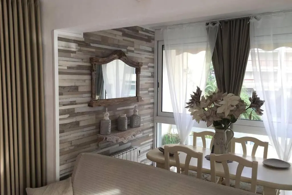 Salou Port Aventura / Bord De Mer / Ideal Pour Petite Famille Apartment