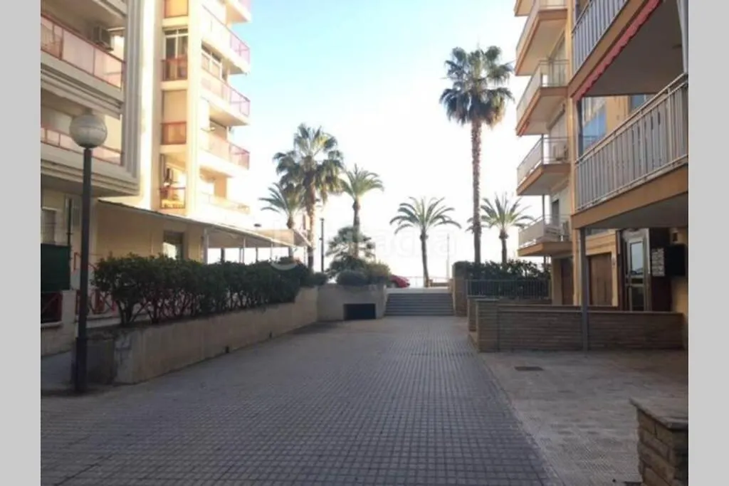 Salou Port Aventura / Bord De Mer / Ideal Pour Petite Famille