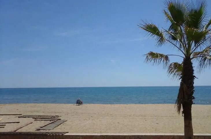 Apartment Salou Port Aventura / Bord De Mer / Ideal Pour Petite Famille